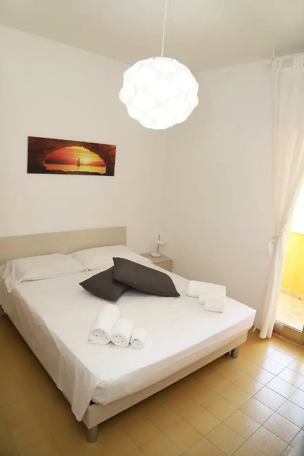 Izzhome Bella Vista Marina di Ragusa Apartman